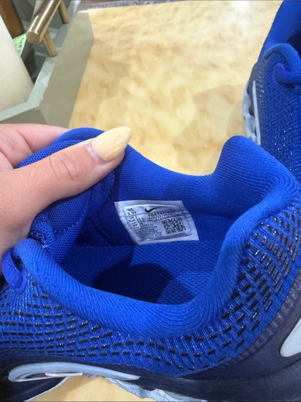 Nike lightweight blue